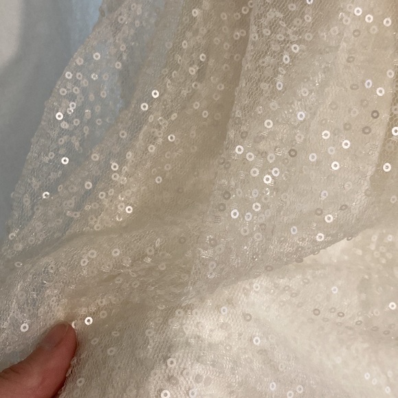 Off white sequence party gown . - Picture 5 of 5